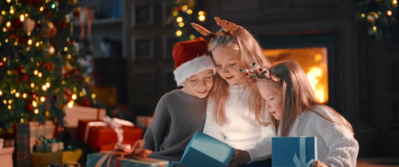 Amazed children